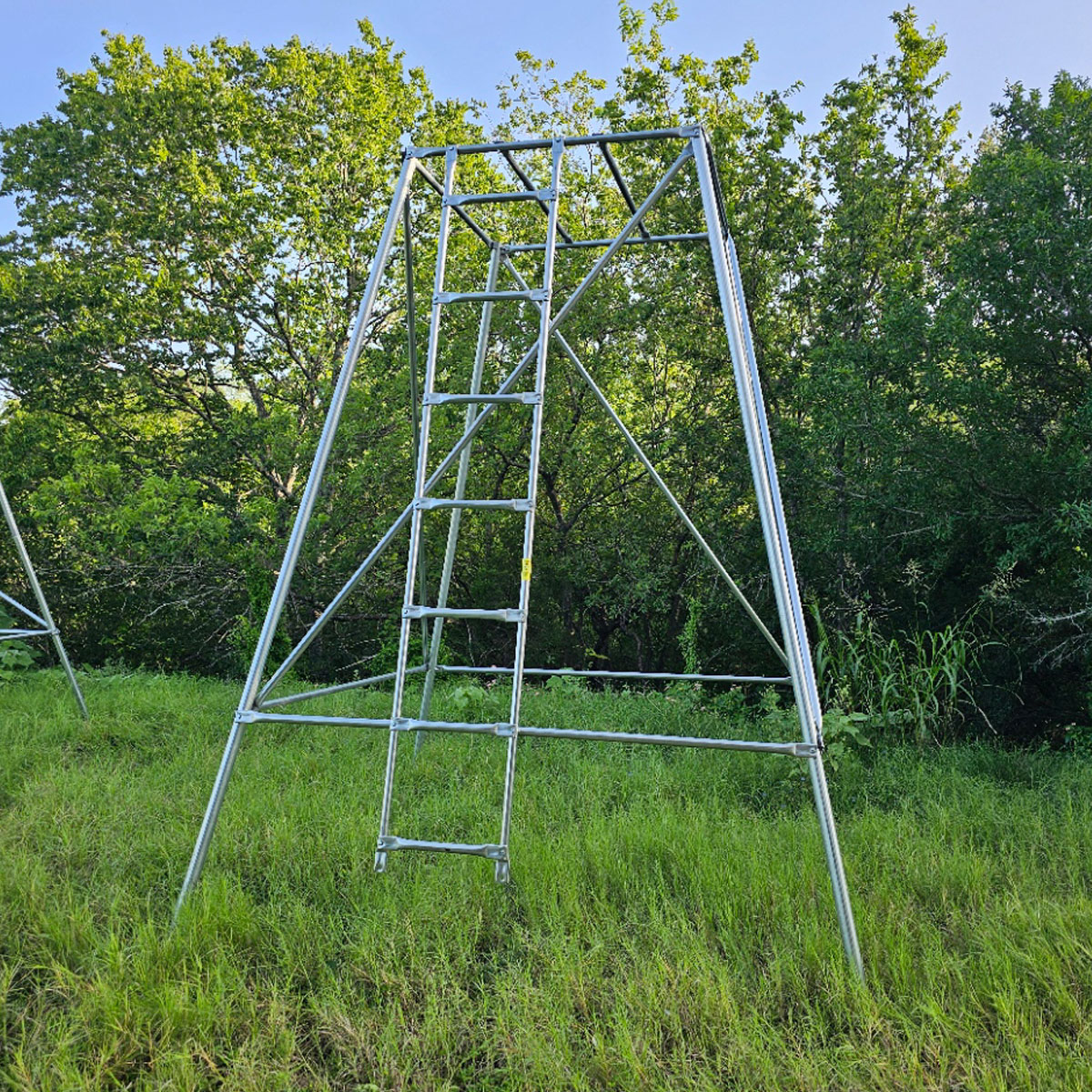 10' GROUND TOWER - Image 2